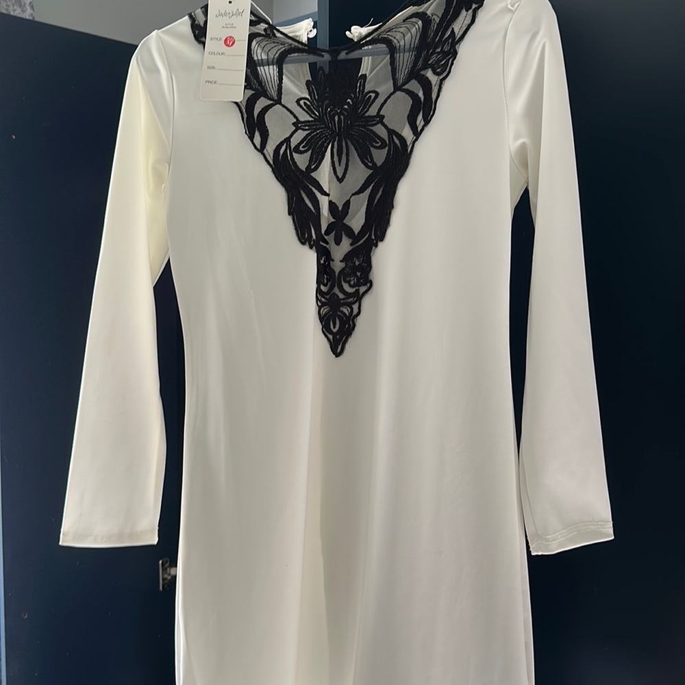 Brand new longsleeve dress